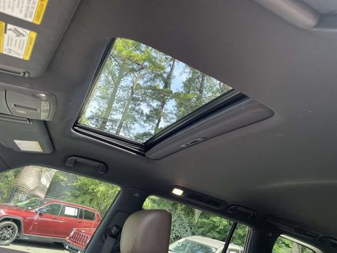 Used 2019 Nissan Armada Platinum w/ Captain's Chairs Package AWD/4WD image 22