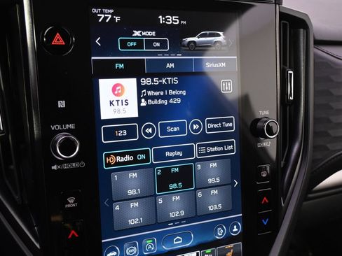 Certified 2025 Subaru Forester Premium AWD/4WD image 27