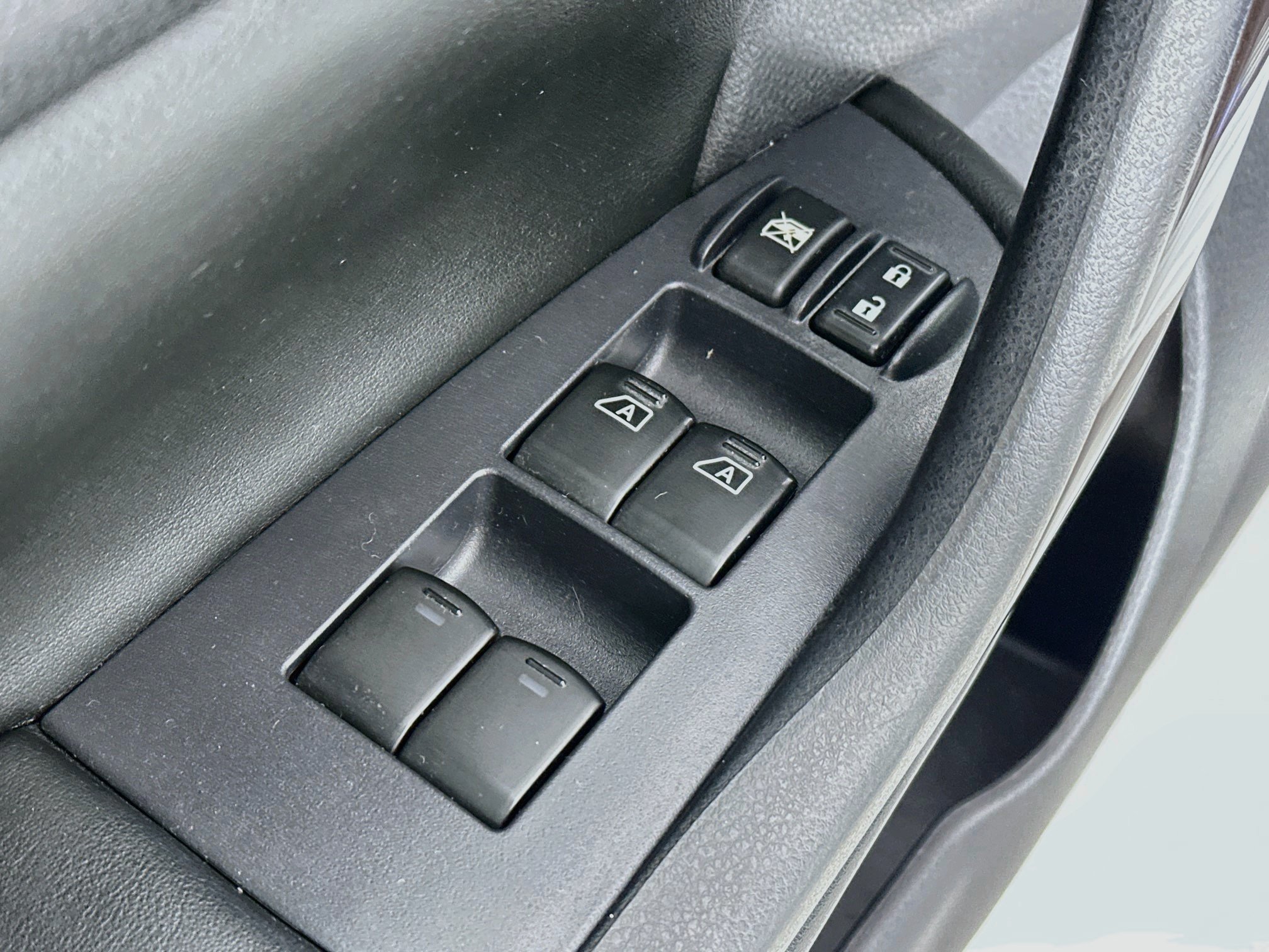 Used 2012 Nissan Maxima 3.5 SV w/ Premium Pkg FWD image 18