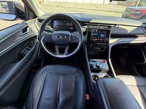 Used 2021 Jeep Grand Cherokee L Limited image 19