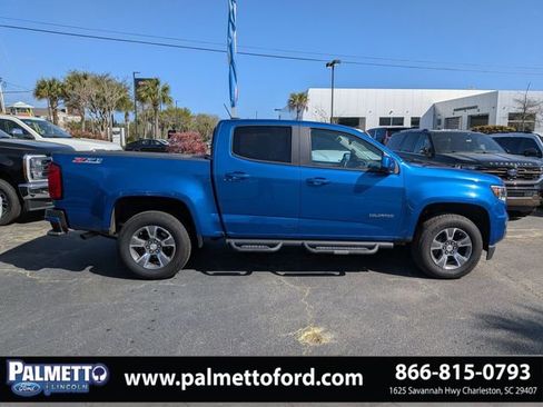 Used 2018 Chevrolet Colorado Z71 image 2