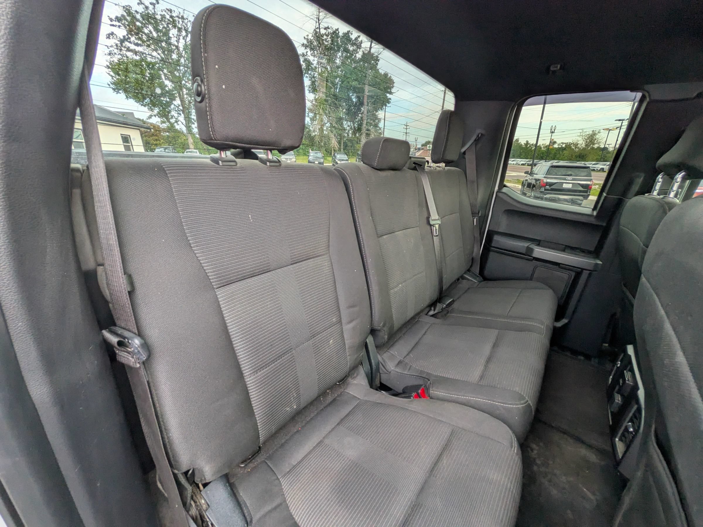 Used 2015 Ford F150 XLT w/ Equipment Group 301A Mid AWD/4WD image 40