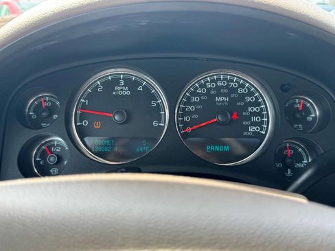 Used 2011 Chevrolet Tahoe LTZ image 21