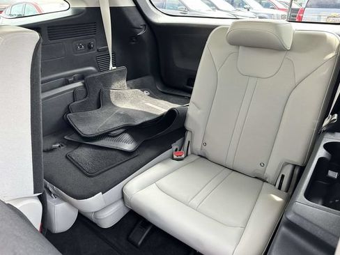 Used 2026 Kia Sorento S AWD/4WD image 19