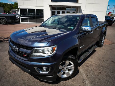 Used 2018 Chevrolet Colorado Z71 w/ Centennial Edition AWD/4WD image 8