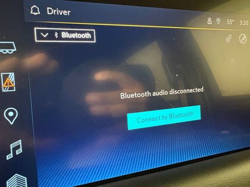 Used 2023 Chevrolet Suburban Premier image 35