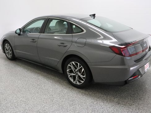 Used 2022 Hyundai Sonata SEL FWD image 9