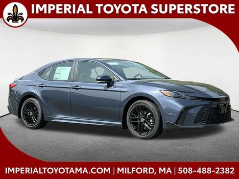 New 2026 Toyota Camry SE AWD/4WD image 1