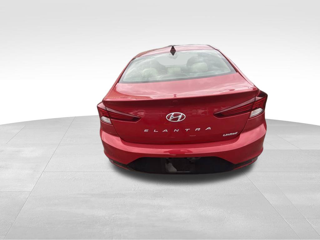 Used 2019 Hyundai Elantra Limited w/ Ultimate Package 02 FWD image 12