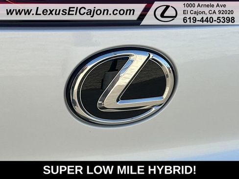 Used 2025 Lexus UX 300h AWD w/ Accessory Package (Z2) image 43