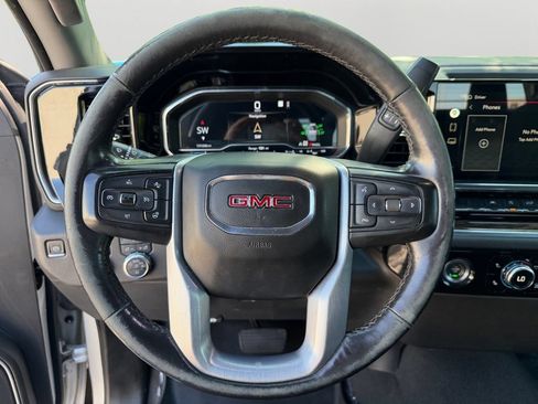 Used 2022 GMC Sierra 1500 Elevation AWD/4WD image 19