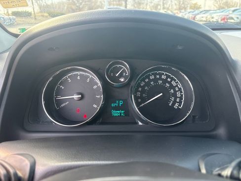 Used 2014 Chevrolet Captiva Sport LT w/ Convenience Package image 21