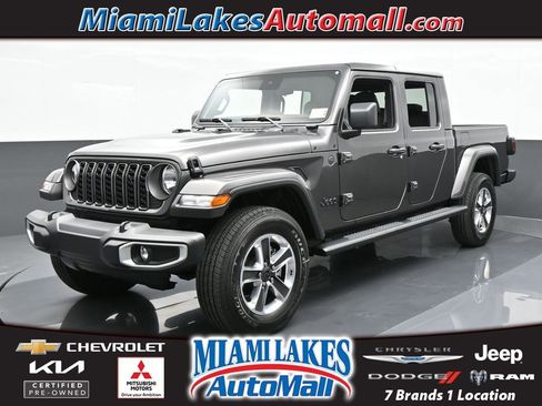 Used 2024 Jeep Gladiator Sport w/ Premium Package image 1