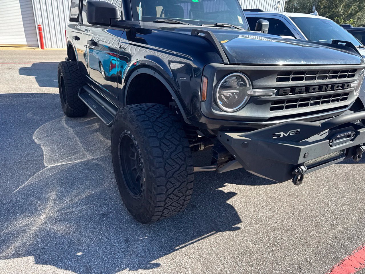 Used 2022 Ford Bronco 4-Door AWD/4WD image 4