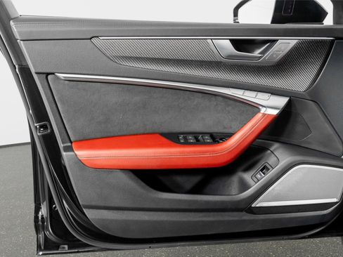 Used 2023 Audi S6 Prestige w/ Prestige Package image 46