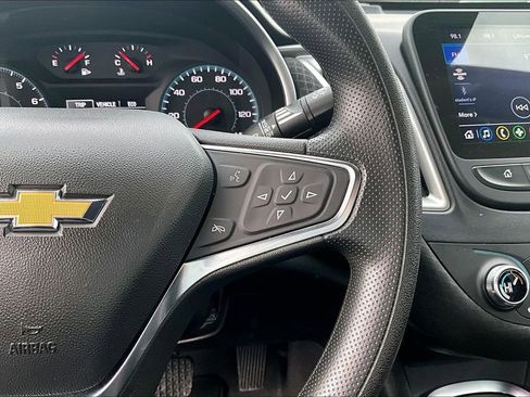 Used 2024 Chevrolet Malibu LT FWD image 11