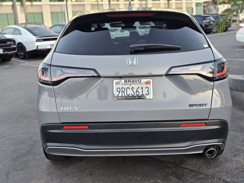 Used 2025 Honda HR-V Sport image 6