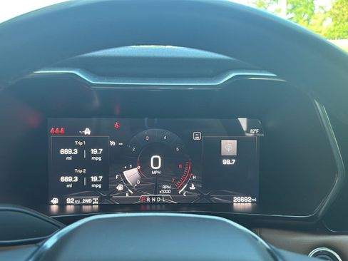 Used 2024 GMC Canyon AT4 w/ Canyon Safety Plus Package AWD/4WD image 6