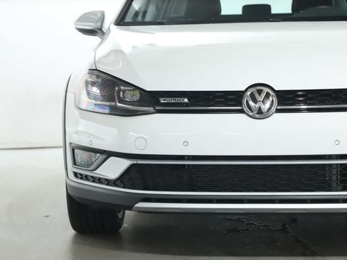 Used 2019 Volkswagen Golf Alltrack SEL AWD/4WD image 6