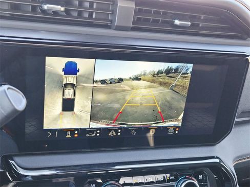 New 2026 GMC Sierra 2500 AT4 w/ AT4 Premium Plus Package image 34