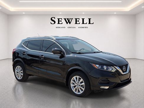 Used 2020 Nissan Rogue Sport SV w/ Technology Package FWD image 6