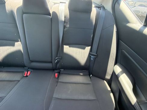 Used 2025 Nissan Altima 2.5 SV FWD image 33