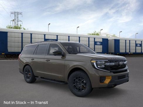 New 2026 Ford Expedition Tremor image 7
