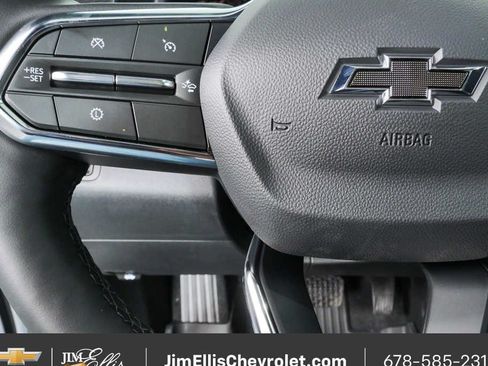 New 2026 Chevrolet Equinox LT w/ Midnight Edition FWD image 8