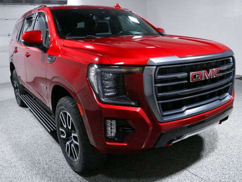 Used 2023 GMC Yukon AT4 w/ Max Trailering Package AWD/4WD image 5