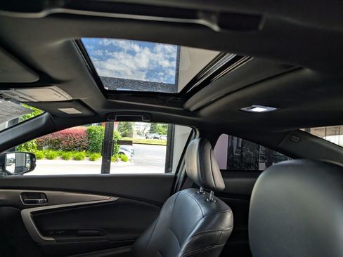 Used 2016 Honda Accord EX-L image 11