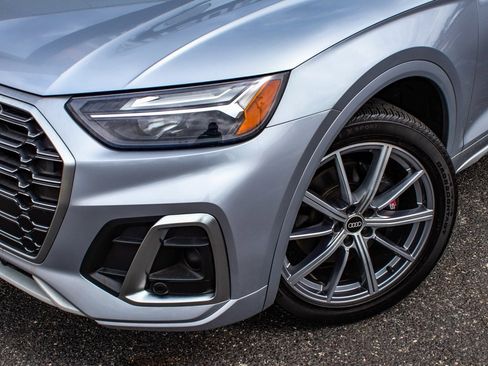 Used 2022 Audi SQ5 Premium Plus w/ Premium Plus Package image 48