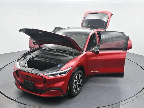 Certified 2022 Ford Mustang Mach-E Premium AWD/4WD image 42