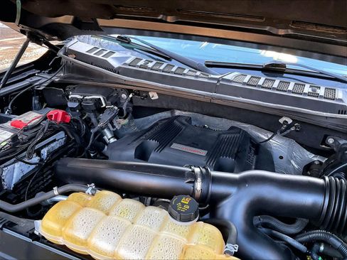 Used 2018 Ford F150 Raptor w/ Equipment Group 802A Luxury image 35