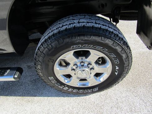 Used 2018 RAM 2500 Big Horn image 13