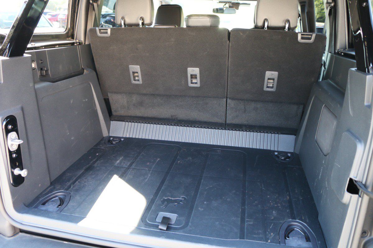 Used 2025 Ford Bronco Badlands AWD/4WD image 30