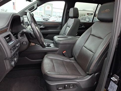 Used 2021 Chevrolet Tahoe High Country w/ Premium Package AWD/4WD image 18