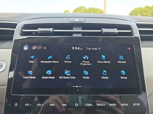 Used 2022 Hyundai Tucson Limited FWD image 30