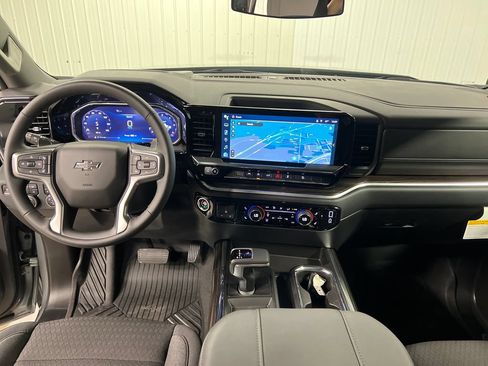 New 2026 Chevrolet Silverado 1500 RST AWD/4WD image 17