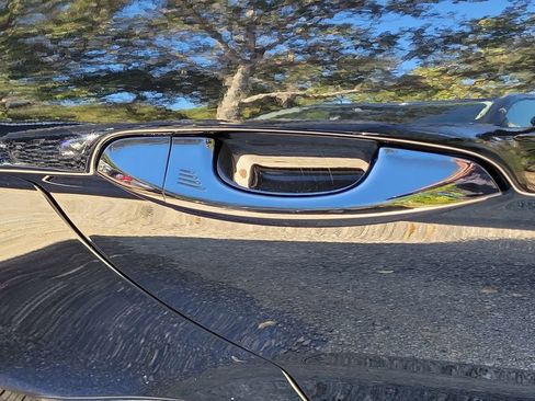 Used 2023 Ford Mustang Coupe image 20