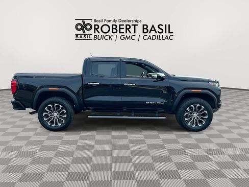 Used 2026 GMC Canyon Denali AWD/4WD image 9