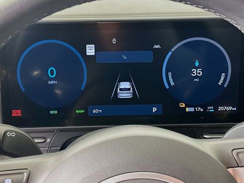 Used 2024 Hyundai Kona SEL FWD image 19
