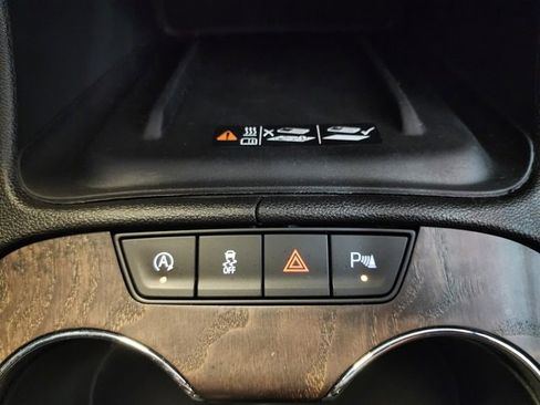 Certified 2023 GMC Acadia Denali w/ Denali Ultimate Package image 33