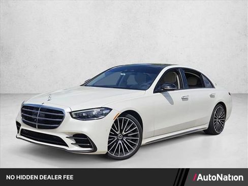 Used 2023 Mercedes-Benz S 500 4MATIC image 1