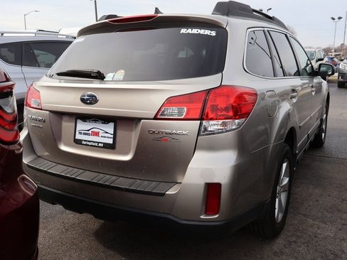 Used 2014 Subaru Outback 2.5i Limited w/ Moonroof Package image 15