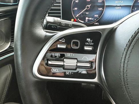 Used 2022 Mercedes-Benz Maybach GLS 600 4MATIC image 19