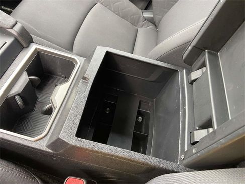 Used 2024 Toyota Tacoma SR5 image 27