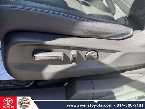 Used 2023 Honda Odyssey Touring image 14