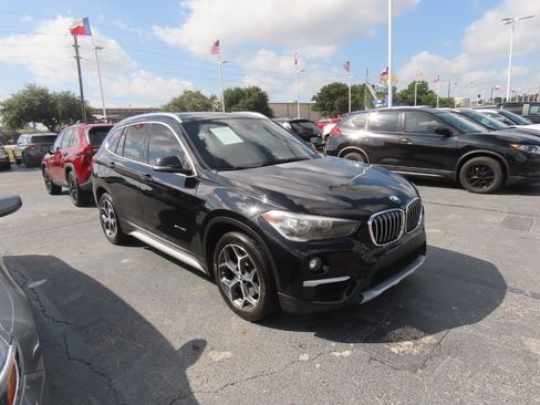 Used 2018 BMW X1 sDrive28i FWD image 7