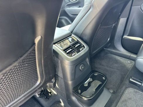 Used 2023 Volvo XC90 T8 Plus image 21