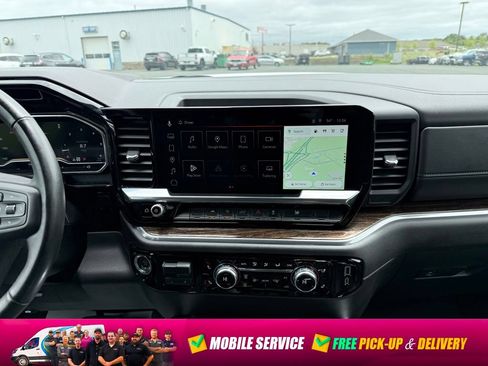 Used 2025 GMC Sierra 1500 Elevation w/ Preferred Package AWD/4WD image 15